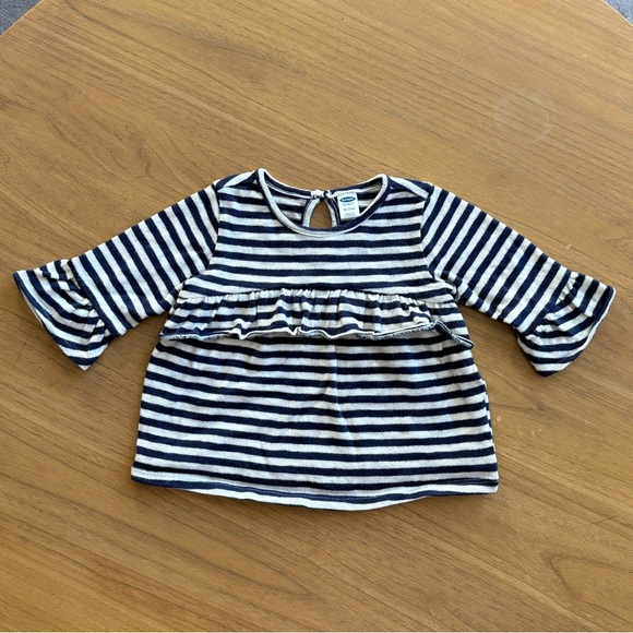 Old Navy Striped Long Sleeve - Picture 1 of 6